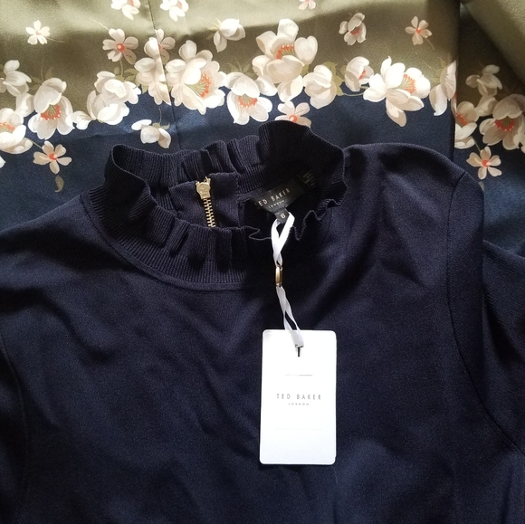 🍒NWT🍒 TED BAKER NAVY FULL SKIRTED DRESS - Picture 15 of 15